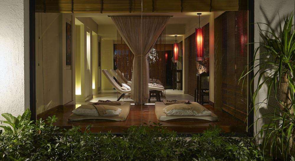 Woodlands Hotel And Resort Pattaya Exterior photo
