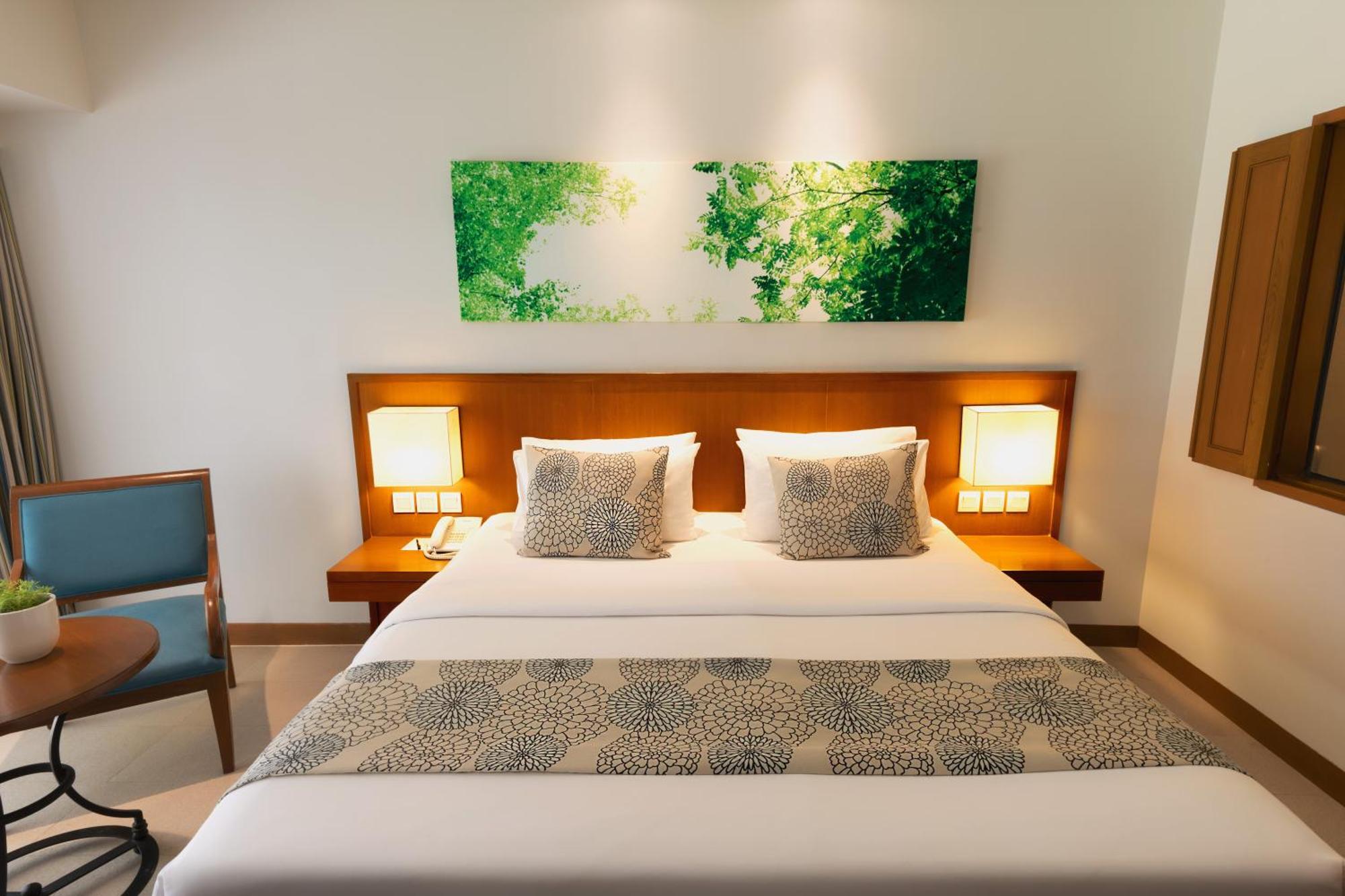 Woodlands Hotel And Resort Pattaya Room photo