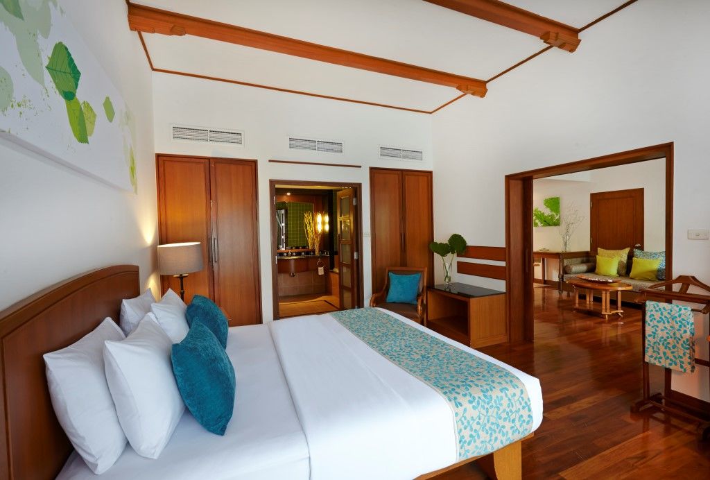 Woodlands Hotel And Resort Pattaya Exterior photo