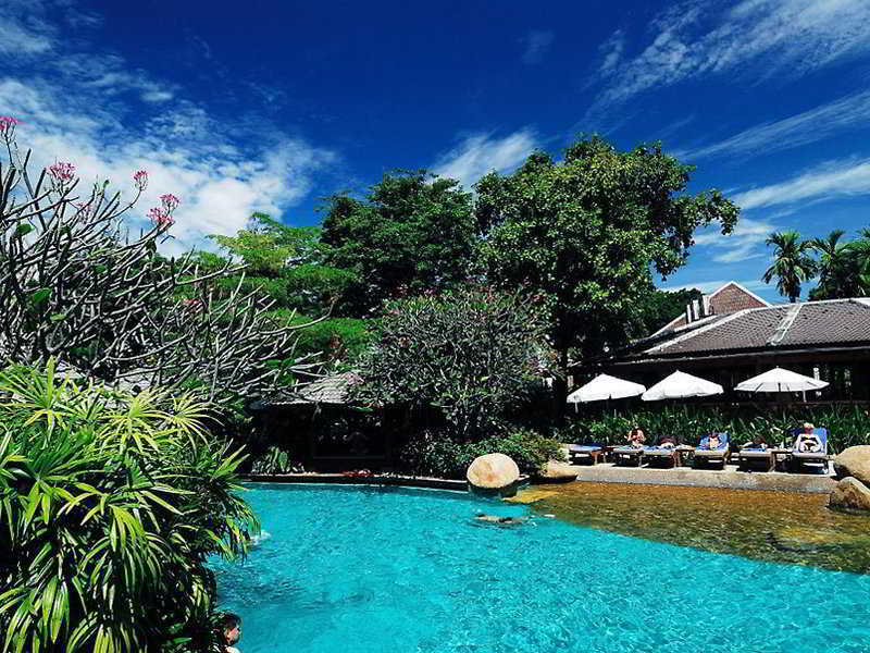 Woodlands Hotel And Resort Pattaya Exterior photo